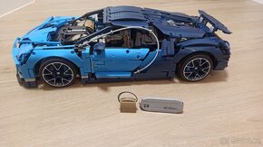 LEGO Technic - Bugatti Chiron - 4