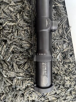 Puškohled Swarovski dS GEN.II 5-25x52 - 4