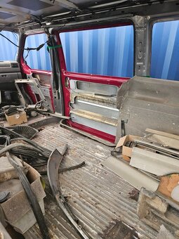T4 Caravelle long syncro , 2,5,TDI rok 2003 - 4