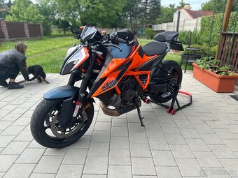 KTM SuperDuke 1290 R 2021 - 4