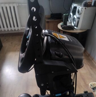 Volant Logitech g29 - 4