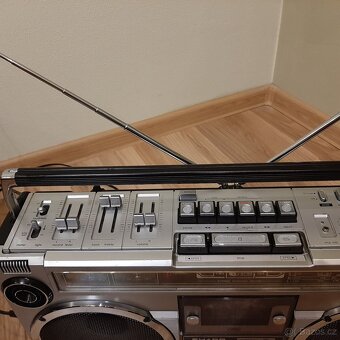 Radiomagnetofon - 4