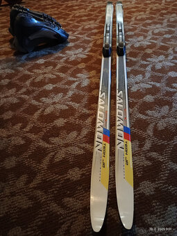 Prodám juniorské běžky a boty Salomon, délka 161cm, vel. 41 - 4