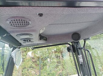 Malotraktor Farmtrac 26 4WD s kabinou - 4