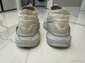 Pánské bílé tenisky Under Armour - 4