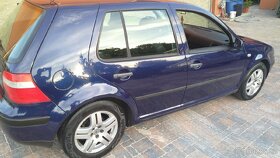 Vw golf 4,1.4 16v,rok 2003,top,po stk,org.km - 4