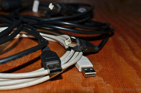 Počítačové kabely a redukce - USB, VGA, PS/2, RJ-11, atd. - 4
