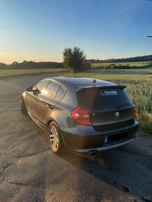 Spoiler na střechu BMW 1 - E81 / E87 - černý lesk - 4