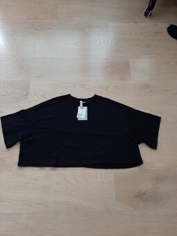 2X ZNACKOVE CROP TOP TRICKO- vel. xl - 4