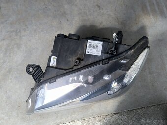 Prodám levý Bi Xenon BMW X3 F25 - 4