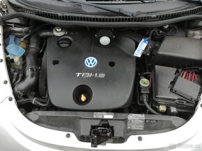 Volkswagen New Beetle - 4