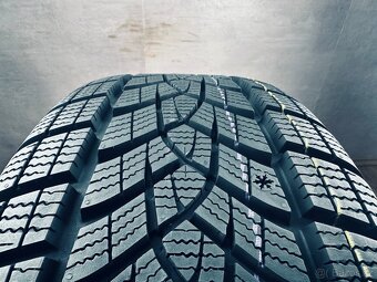 TOP zimní 18” kola Ford Mustang Mach-E - 4