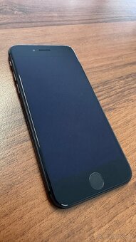 iPhone 8 64Gb 12 měsiců zaruka - 4