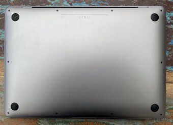 MacBook Air 13, Core i5 512GB SSD 8GB RAM, space grey 2020 - 4