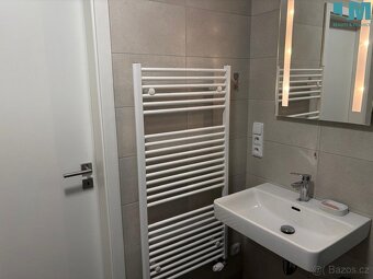 Prodej byty 1+kk, 46 m2 - Třebíč - Nové Město, balkon, sklep - 4