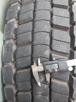 315/80 R22.5 - 4