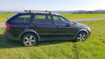 Škoda octavia scout - 4