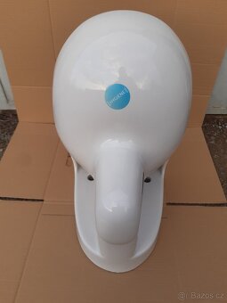 Závěsný záchod Vitra - 4