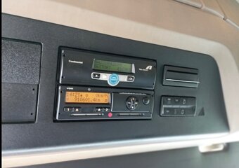Mercedes Benz Actros 1845 - 4