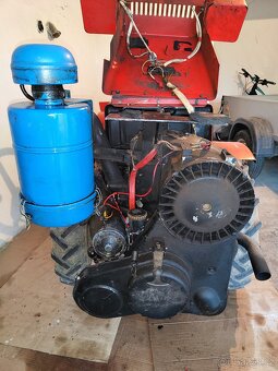 Malotraktor TZ-4K-14, vozík, rotavátor, pluh - 4