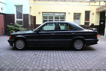 Mercedes-Benz 190 2,5 16V - 4