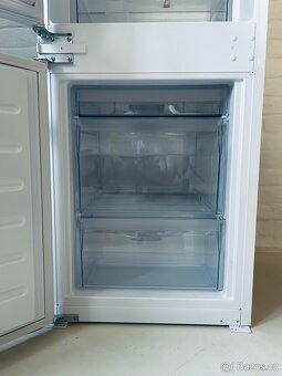 lednice IKEA RÅKALL / špičkový stav - 4