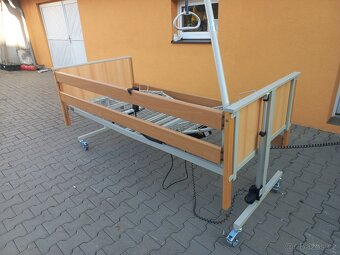 Elektricky zdravotní polohovací postel - 4