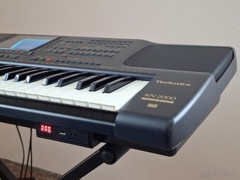 Klávesy TECHNICS KN2000 (workstation) - 4