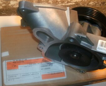 Vodni pumpa LandRover, Rover, BMW - 4