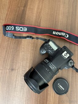 Canon 60D, objektiv 15 - 85 mm - 4