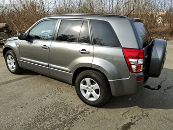 Suzuki Grand Vitara,2.0 benzin Rezervace 1 - 4