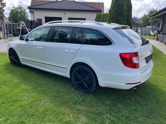 Škoda Superb 2 facelift 2014 125kW DSG Elegance - 4
