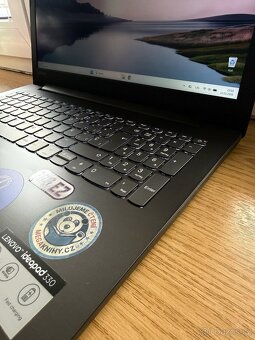 Prodám herní notebook Lenovo IdeaPad 330-15ICH - 4