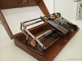 Prodám unikátní psací stroj HALL (Boston model) - 4