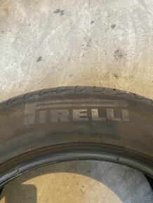 Pirelli Cinturato P7 235/55r17 - 4