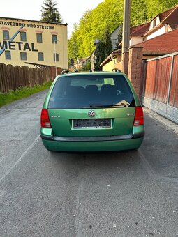 WV Golf special ,19Tdi 74kw, model 2003, - 4