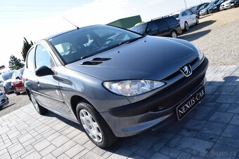 ►►Peugeot 206 1.4 i 55 KW NÍZKÉ KM • KLIMA◄◄ - 4