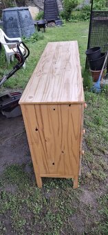 Dřevěná komoda IKEA Tarva - 4