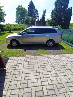 Prodám Toyota Avensis - 4