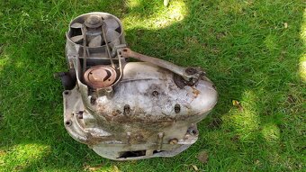 Motor ČZ skútr prase 175 450 - 03 - 4
