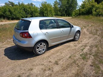 Prodám VW GOLF V 1.9TDI 77kw 2008 EDITION nová STK - 4