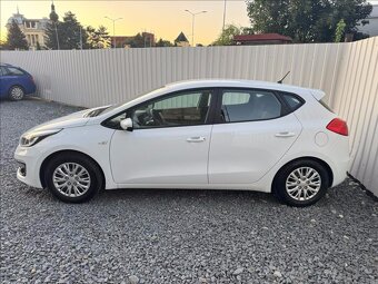 Kia Ceed 1,4 i,73kW,DPH,1.maj.,původČR - 4