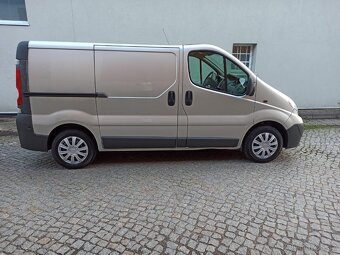 OPEL VIVARO 2.0CDTI 84KW L1 R.V.2014 - 4