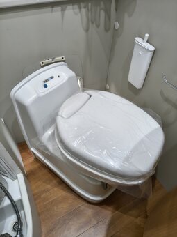Kazetové WC Thetford C200 s Fresh-up sadou, TOP stav - 4