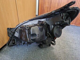 Přední světla (levé i pravé) Opel Astra H - 4