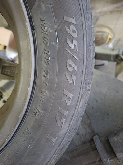 Zimní sada 5x112 r15 195/65/15 - 4