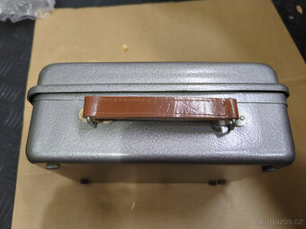 Krabička pro multimetry Ц-4317, kovová - 4