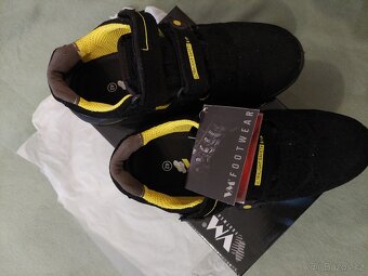 Pracovní boty vel 42 - 4