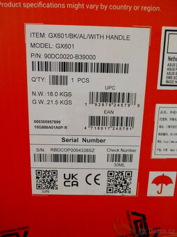 Asus ROG Strix Helios - 4