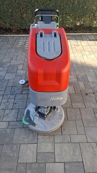 Podlahový mycí stroj s vlastním pojezdem Hako B45CL - 4